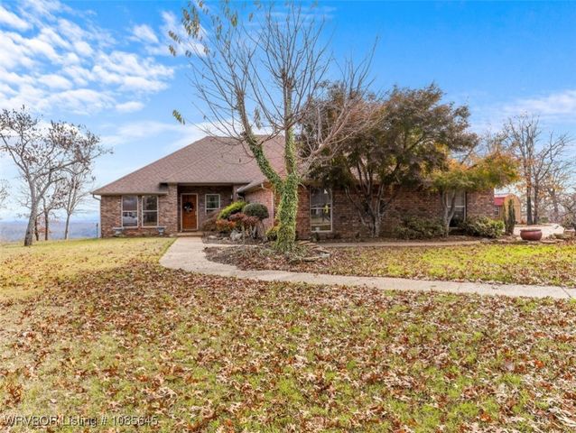 24727 Wolf Mountain Road, Wister, OK 74966