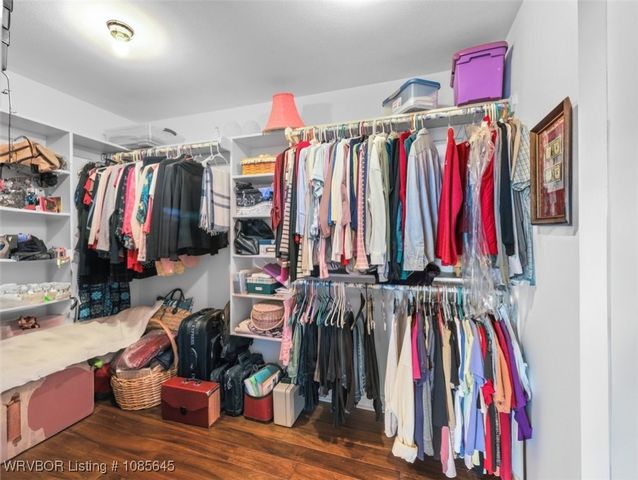 24727 Wolf Mountain Road, Wister, OK 74966