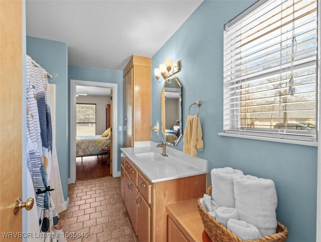 24727 Wolf Mountain Road, Wister, OK 74966