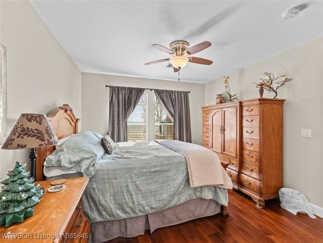 24727 Wolf Mountain Road, Wister, OK 74966