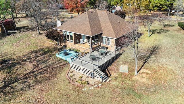 24727 Wolf Mountain Road, Wister, OK 74966