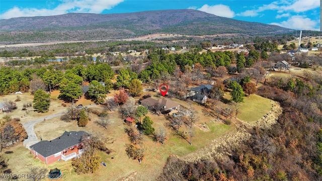 24727 Wolf Mountain Road, Wister, OK 74966