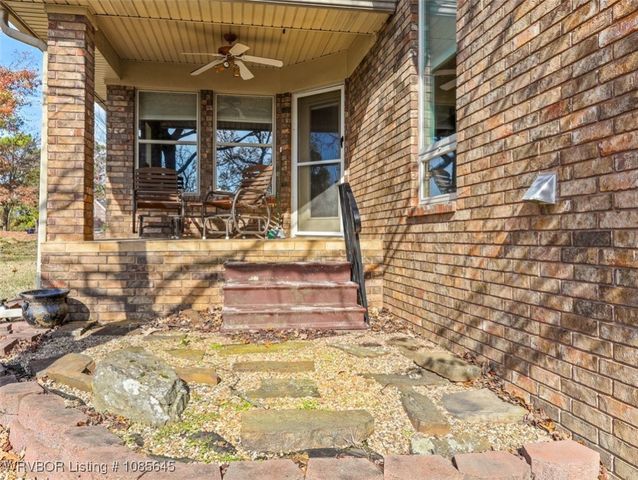 24727 Wolf Mountain Road, Wister, OK 74966