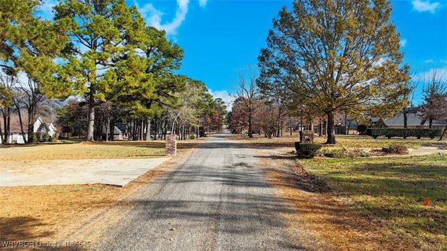 24727 Wolf Mountain Road, Wister, OK 74966