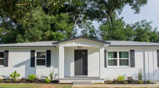 105 Monarch Ln, Pensacola, FL 32503