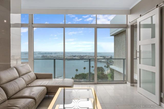1820 Avenida Del Mundo 1605, Coronado, CA 92118
