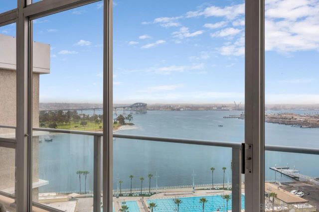 1820 Avenida Del Mundo 1605, Coronado, CA 92118