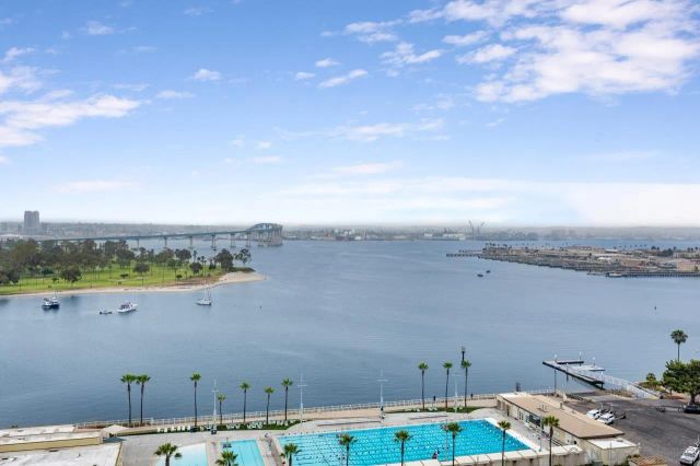 1820 Avenida Del Mundo 1605, Coronado, CA 92118