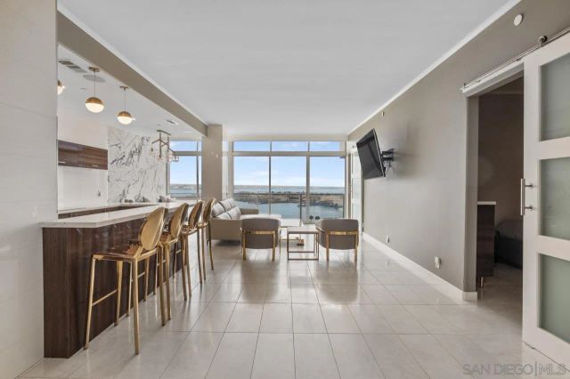 1820 Avenida Del Mundo 1605, Coronado, CA 92118