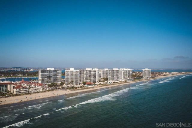 1820 Avenida Del Mundo 1605, Coronado, CA 92118