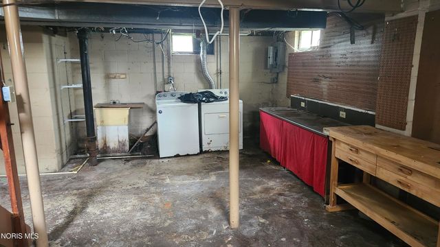1811 Giant Street, Toledo, OH 43613