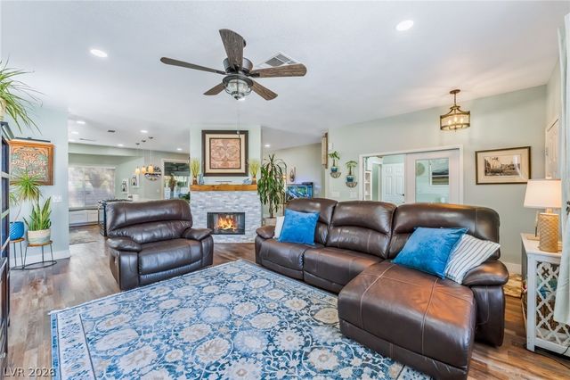 9309 Darwell Drive, Las Vegas, NV 89117