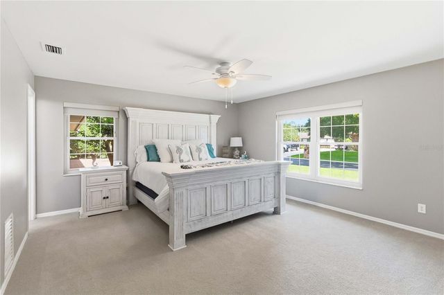 5367 CROOKED OAK CIRCLE, St Cloud, FL 34771