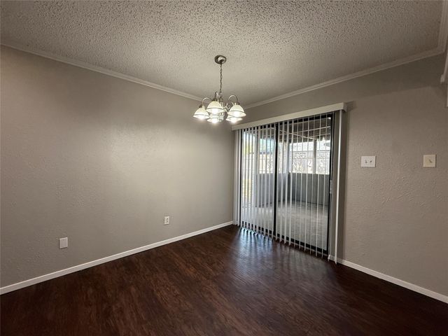 1407 La Fonda Drive, Seagoville, TX 75159