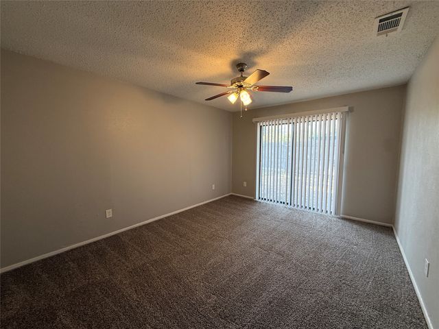 1407 La Fonda Drive, Seagoville, TX 75159