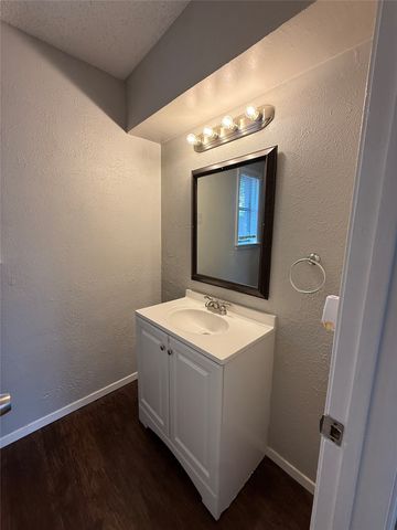 1407 La Fonda Drive, Seagoville, TX 75159