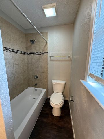 1407 La Fonda Drive, Seagoville, TX 75159