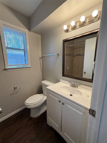 1407 La Fonda Drive, Seagoville, TX 75159