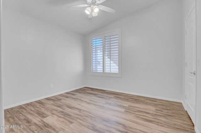 8862 W IRMA Lane, Peoria, AZ 85382