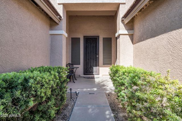 8862 W IRMA Lane, Peoria, AZ 85382