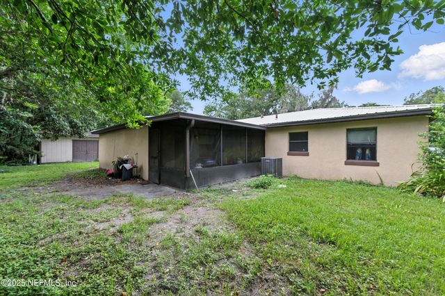 1400 ROSELLE Avenue, Palatka, FL 32177