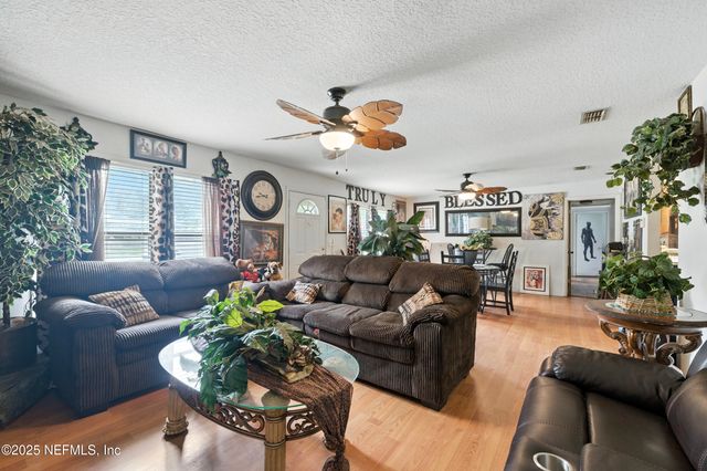 1400 ROSELLE Avenue, Palatka, FL 32177