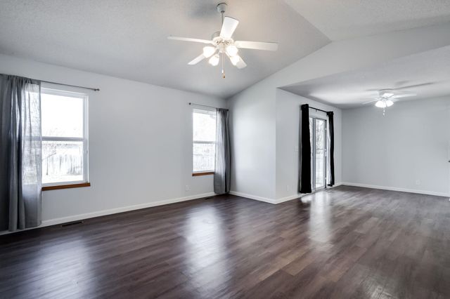 4410 S Saint Paul Cir, Wichita, KS 67217