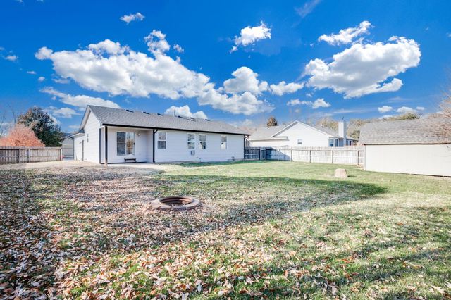 4410 S Saint Paul Cir, Wichita, KS 67217