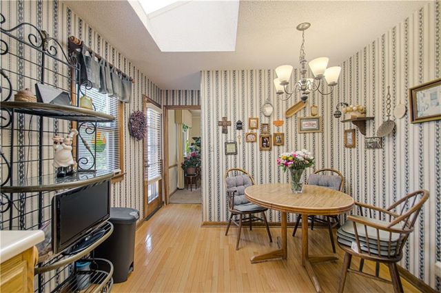1301 W 100th Terrace, Kansas City, MO 64114