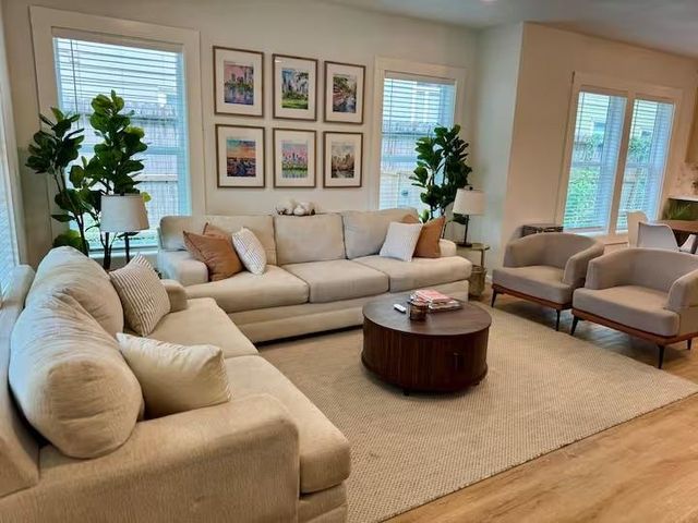 1618 Weber Street, Houston, TX 77007