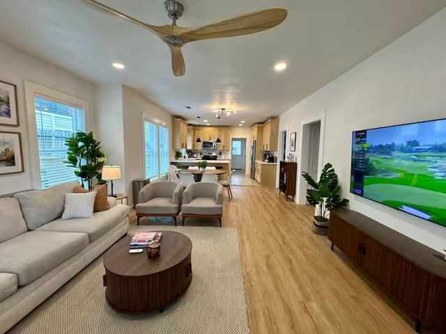 1618 Weber Street, Houston, TX 77007