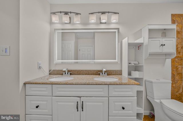 1000 JEAN AVE, Temple, PA 19605
