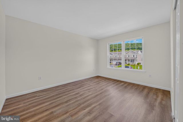 1000 JEAN AVE, Temple, PA 19605