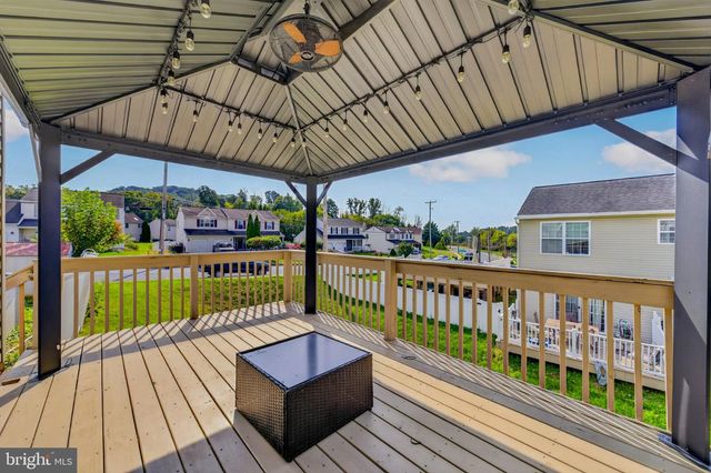 1000 JEAN AVE, Temple, PA 19605