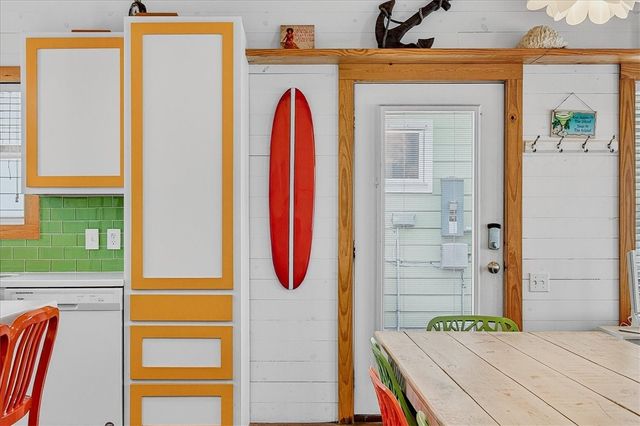 301 E Avenue C 5, Port Aransas, TX 78373