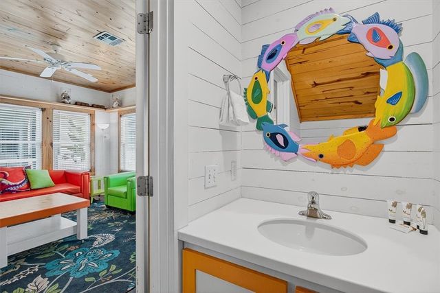 301 E Avenue C 5, Port Aransas, TX 78373