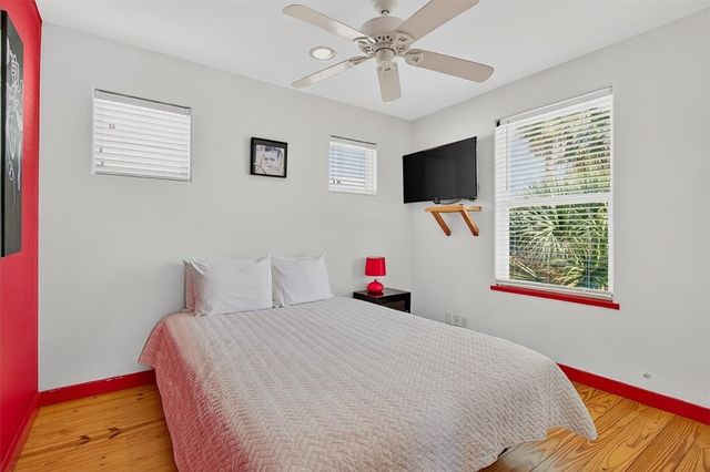 301 E Avenue C 5, Port Aransas, TX 78373