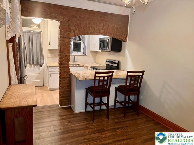 615 North 12th Street, Allentown City, PA 18102