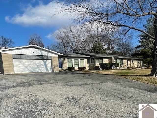 119 Miller Dr, Paducah, KY 42003