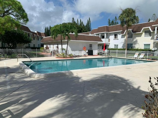 708 SE 2nd Avenue 324, Deerfield Beach, FL 33441