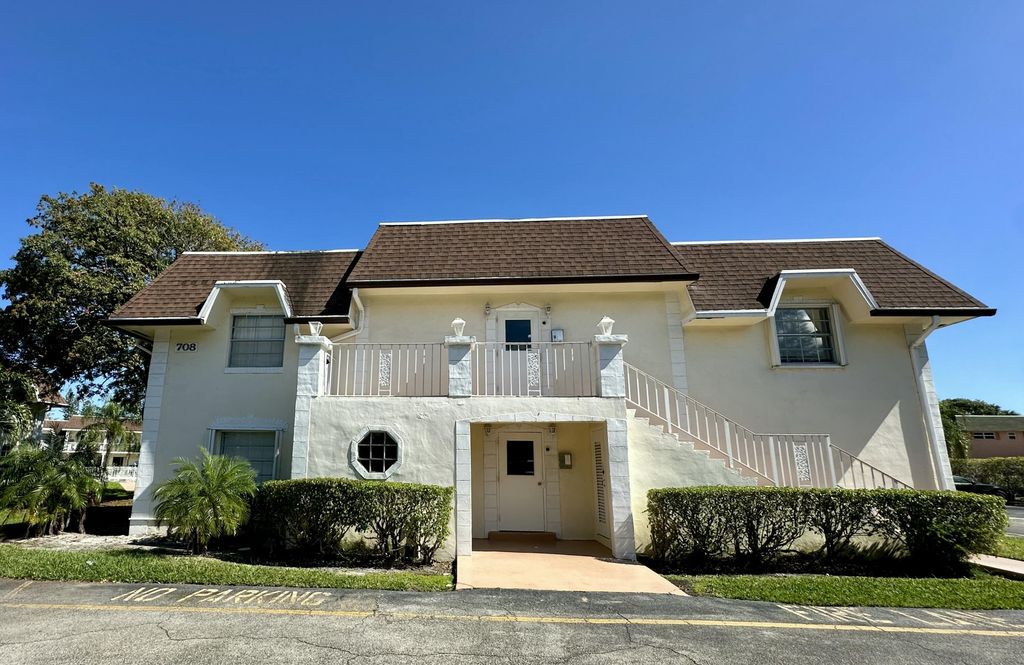 708 SE 2nd Avenue 324, Deerfield Beach, FL 33441