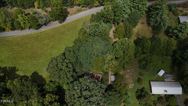 Tr 15 Pine Forest Lane, Unicoi, TN 37601