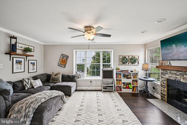 41 BIDDLE WAY, Mount Laurel, NJ 08054