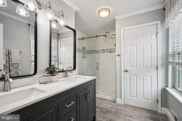 41 BIDDLE WAY, Mount Laurel, NJ 08054