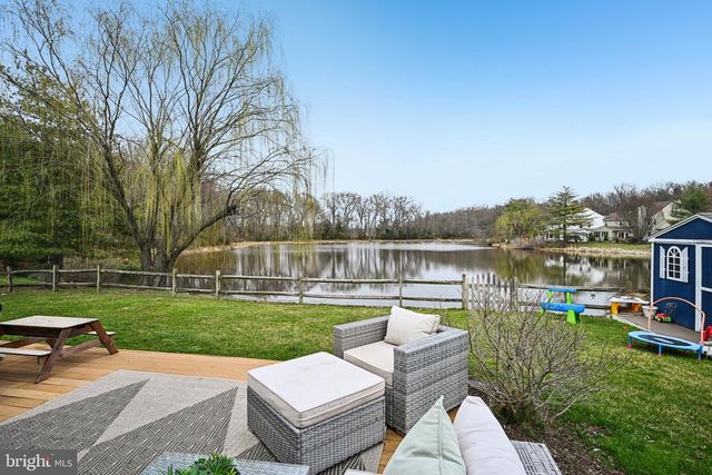 41 BIDDLE WAY, Mount Laurel, NJ 08054