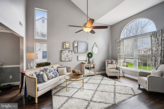 41 BIDDLE WAY, Mount Laurel, NJ 08054