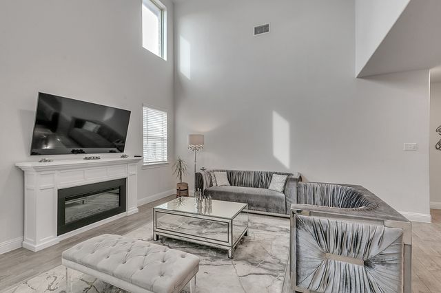 6028 Paddock Lane, Little Elm, TX 76227