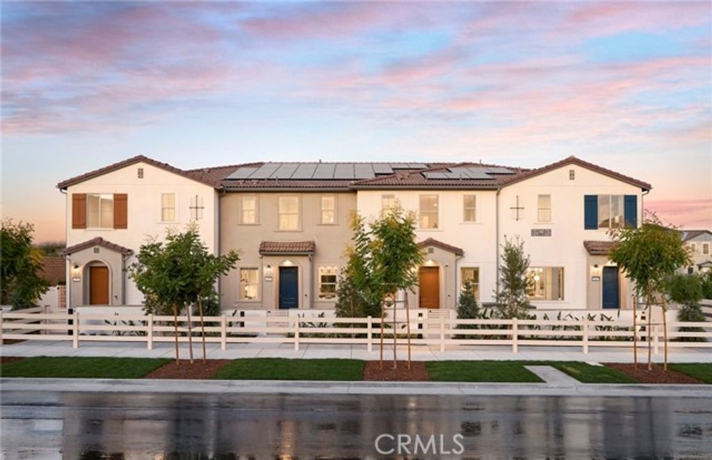 4246 East Honeybee Paseo, Ontario, CA 91761