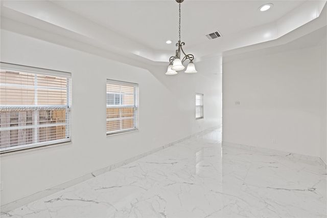 819 SW 7th Ave, Fort Lauderdale, FL 33315