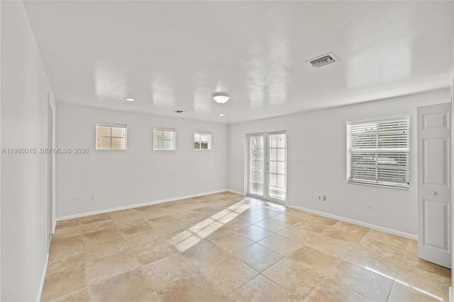 819 SW 7th Ave, Fort Lauderdale, FL 33315